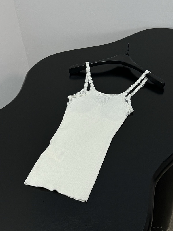 P560 - YT 3312 · 2