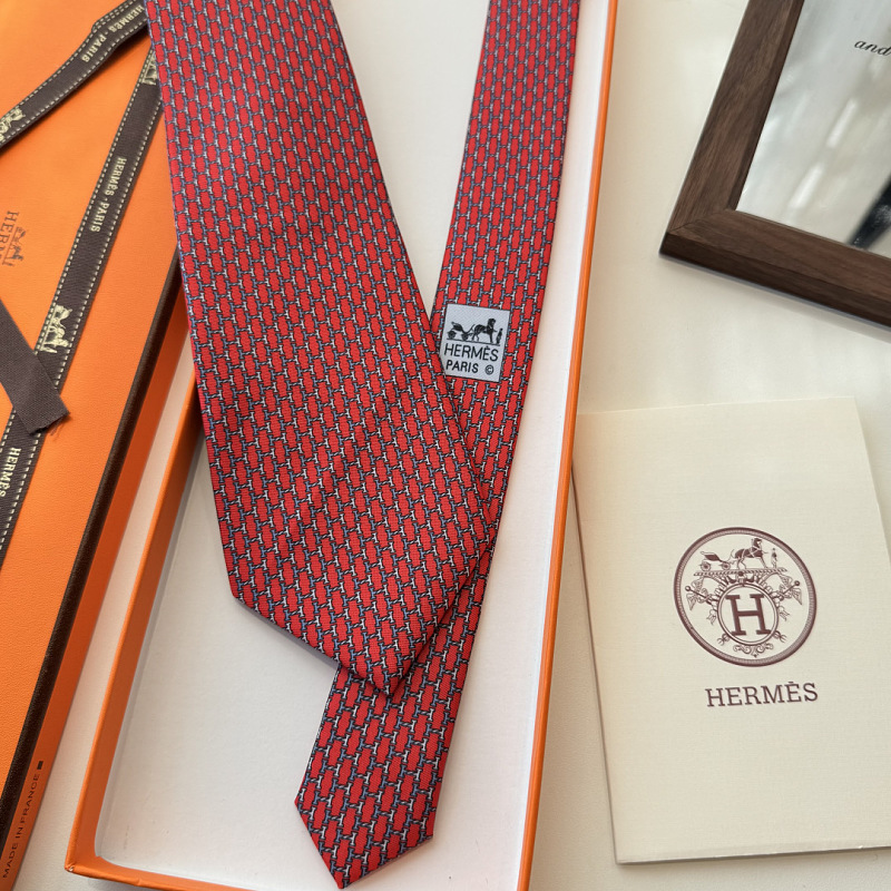 Necktie 447 - 1 · 3
