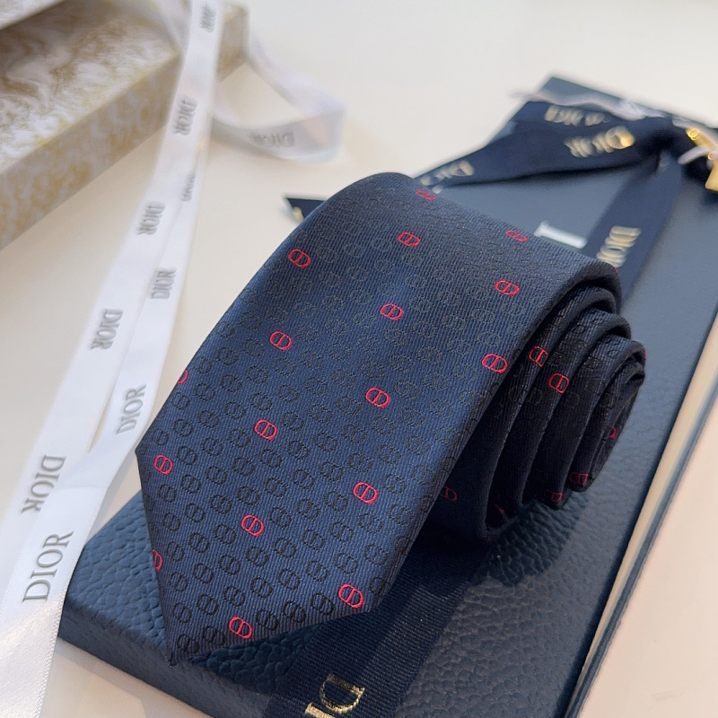 Necktie 348 - 2 · 2