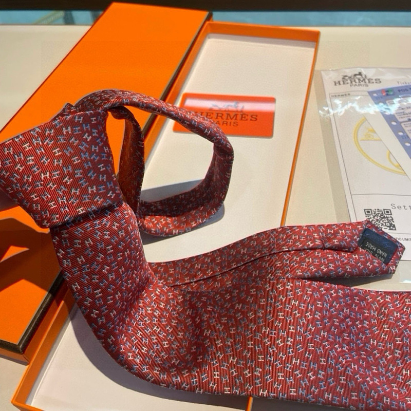 Necktie 299 - 5 · 3
