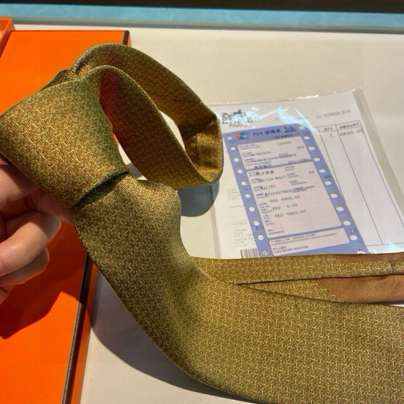 Necktie 309 - 4 · 4