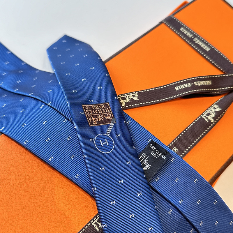 Necktie 398 - 2 · 5