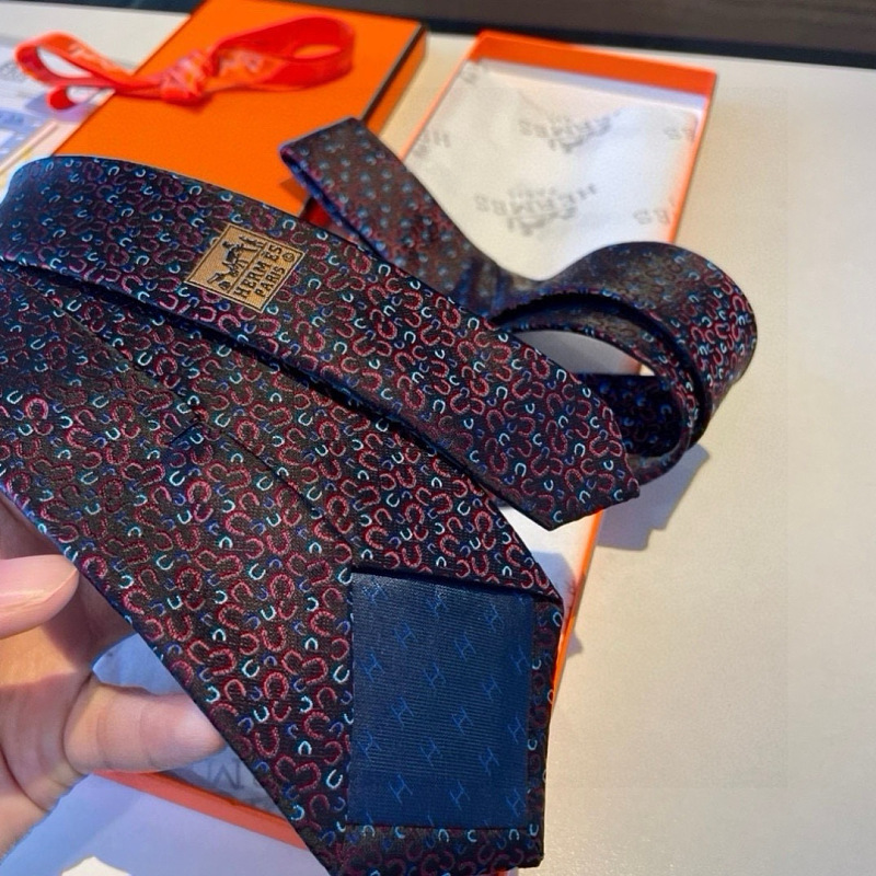 Necktie 461 - 3 · 4