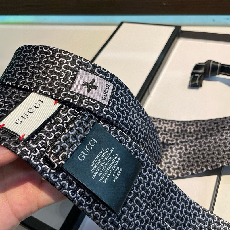 Necktie 407 - 3 · 5