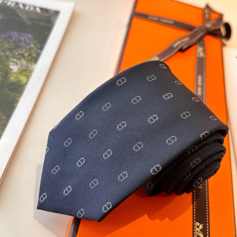Necktie 298 - 3 · 4
