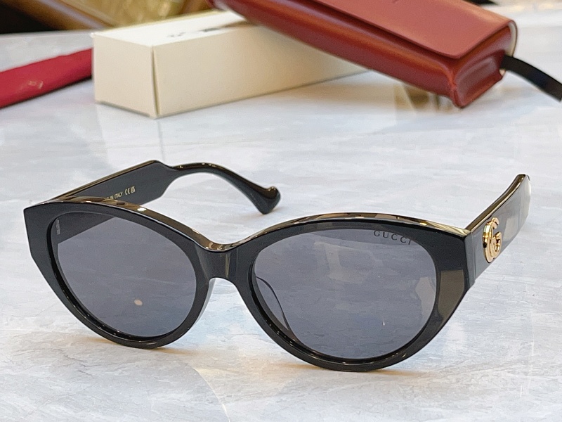 Gucci GG1554S Sunglasses 7