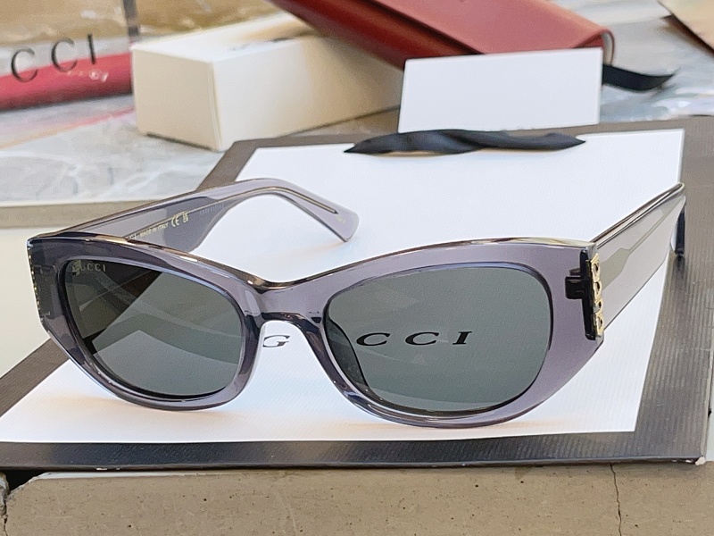 P350 - GG2044SA · 3