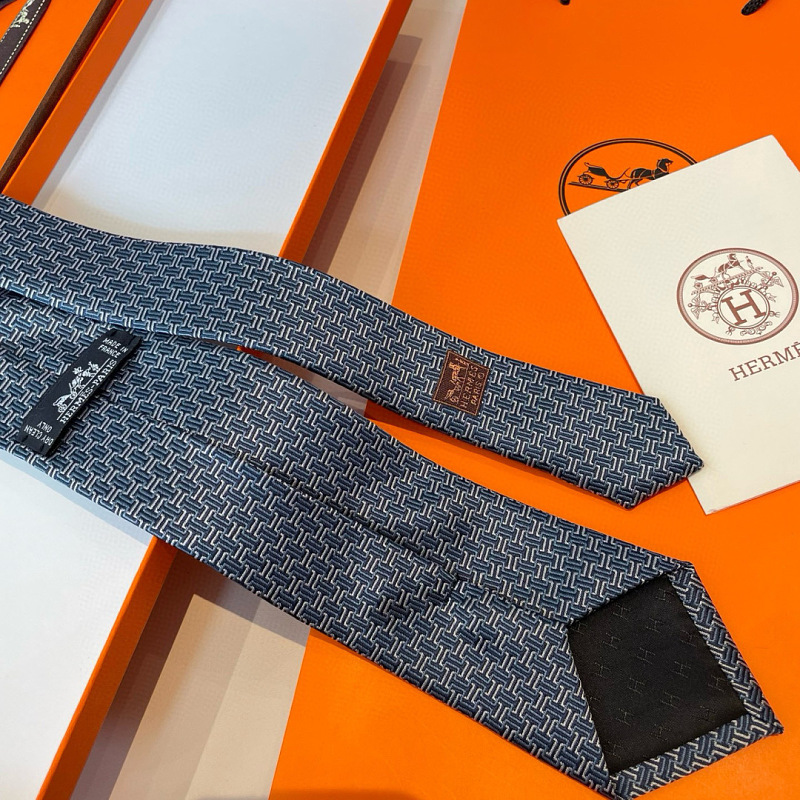 Necktie 311 - 3 · 6