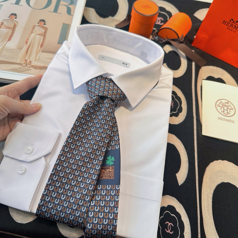 Necktie 454 - 2 · 2