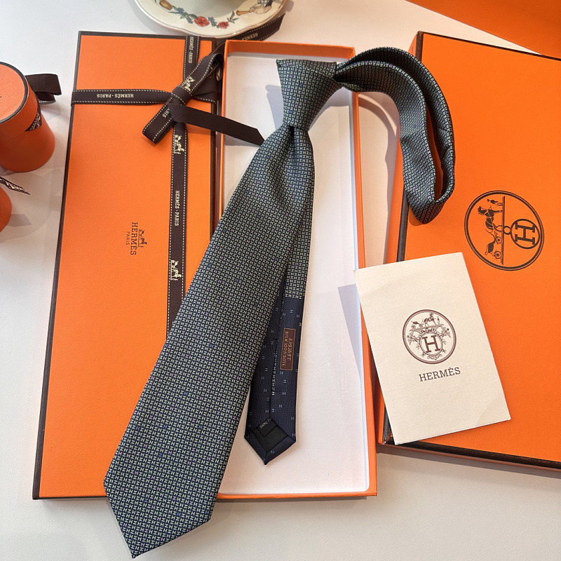 Necktie 404 - 1 · 2