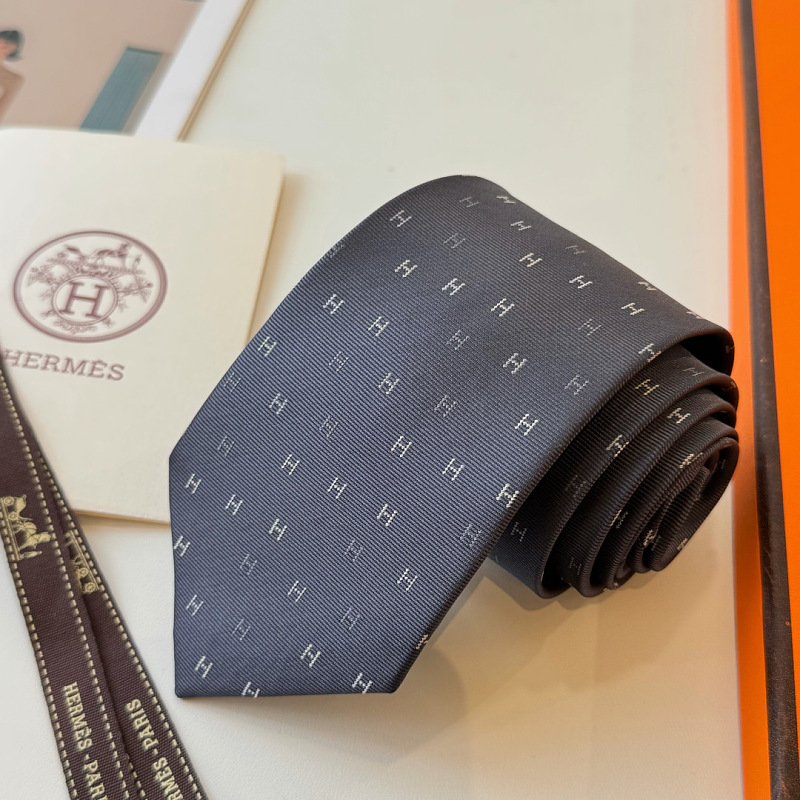 Necktie 448 - 4 · 2