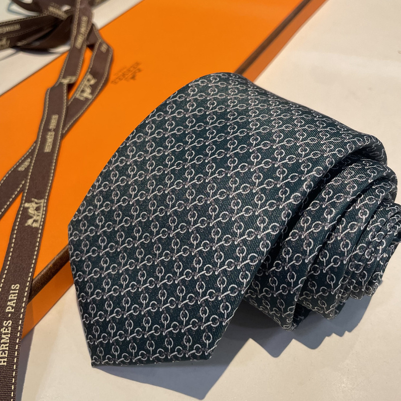 Necktie 324 - 1 · 3