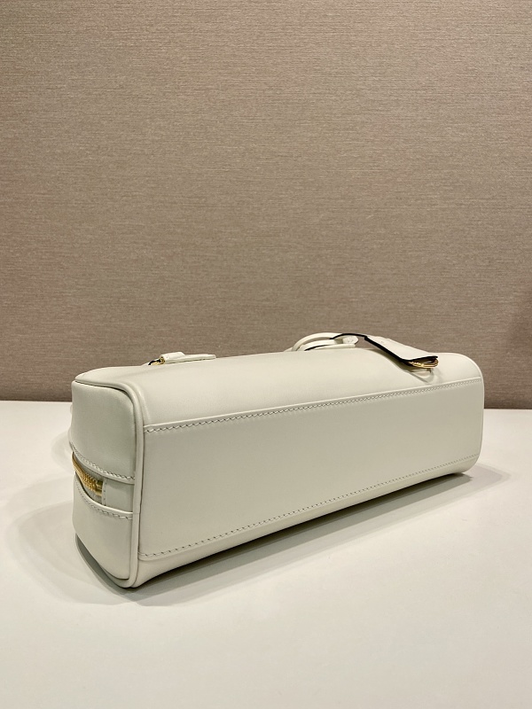 P1300 - 1BB170 · 4