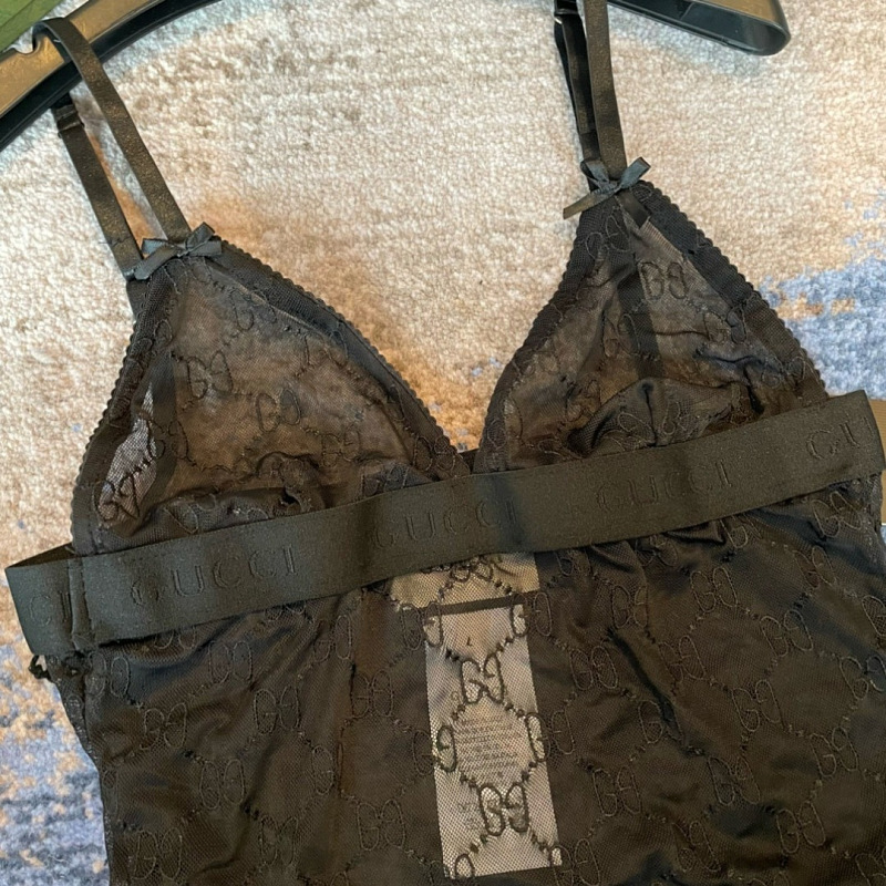 Swimsuit 350 - 2 · 2