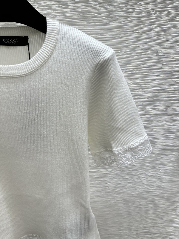 P450 - YT 3372 · 4