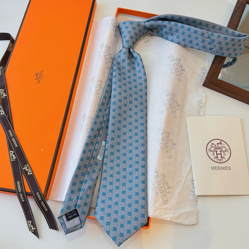Necktie 430 - 3 · 4