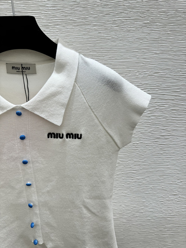 P450 - YT 3430 · 4