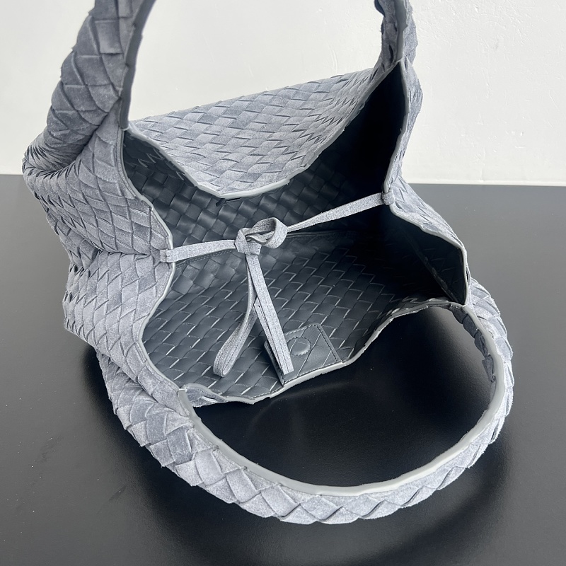 P2000 - 844249 · 5