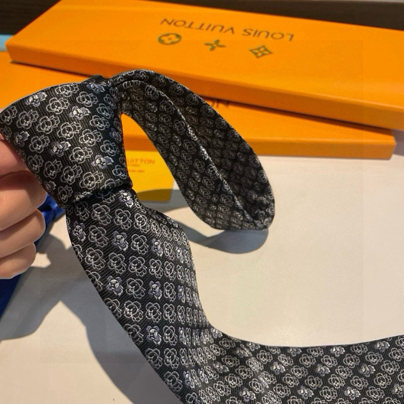 Necktie 362 - 4 3