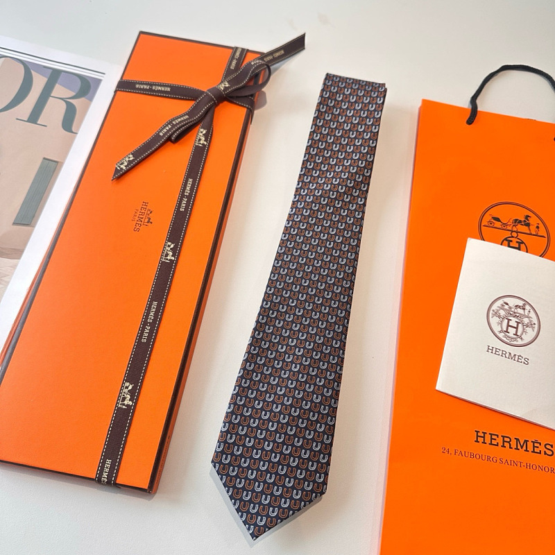 Necktie 454 - 2 · 6