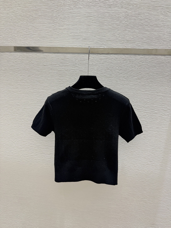 P500 - YT 3753 · 4