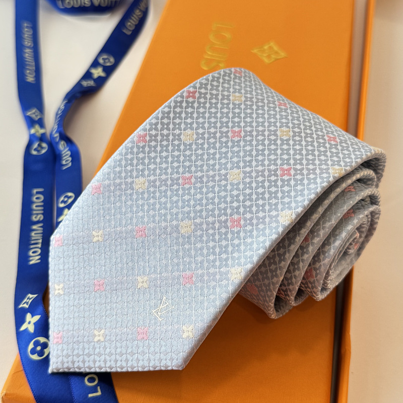 Necktie 437 - 3 · 4