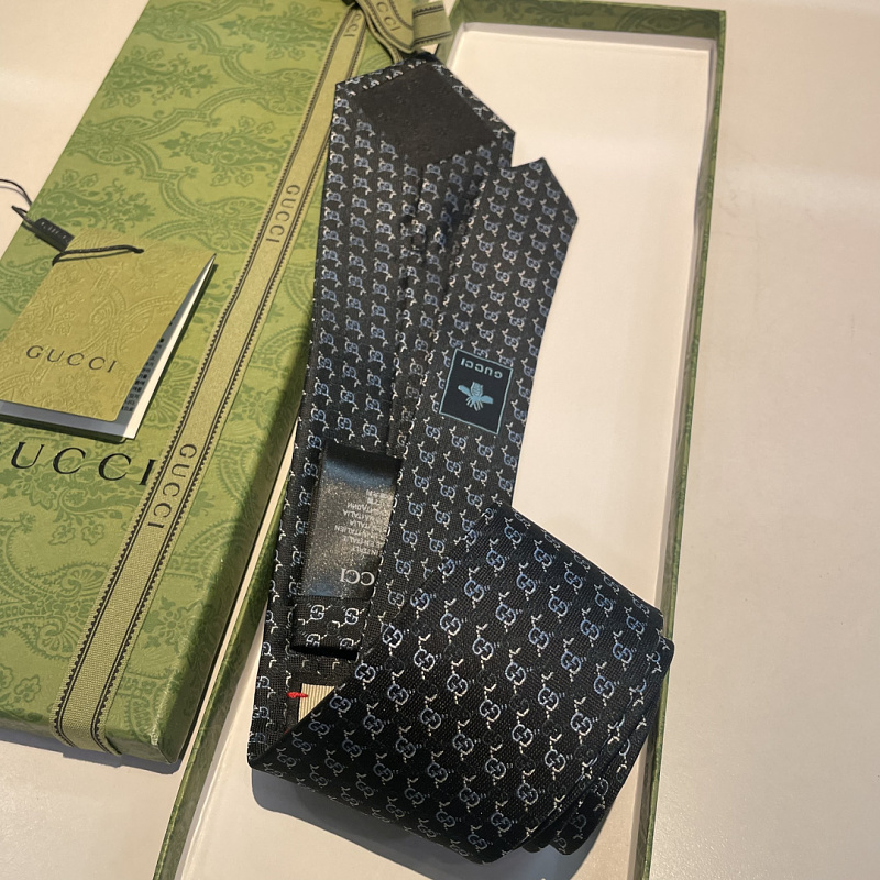 Necktie 399 - 1 · 2