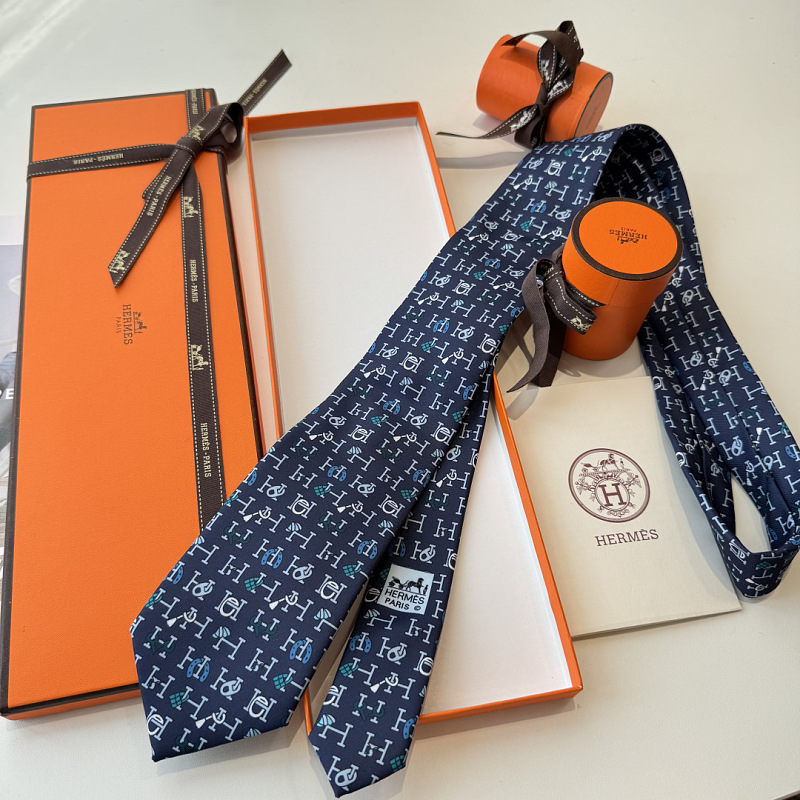 Necktie 453 - 3 · 6