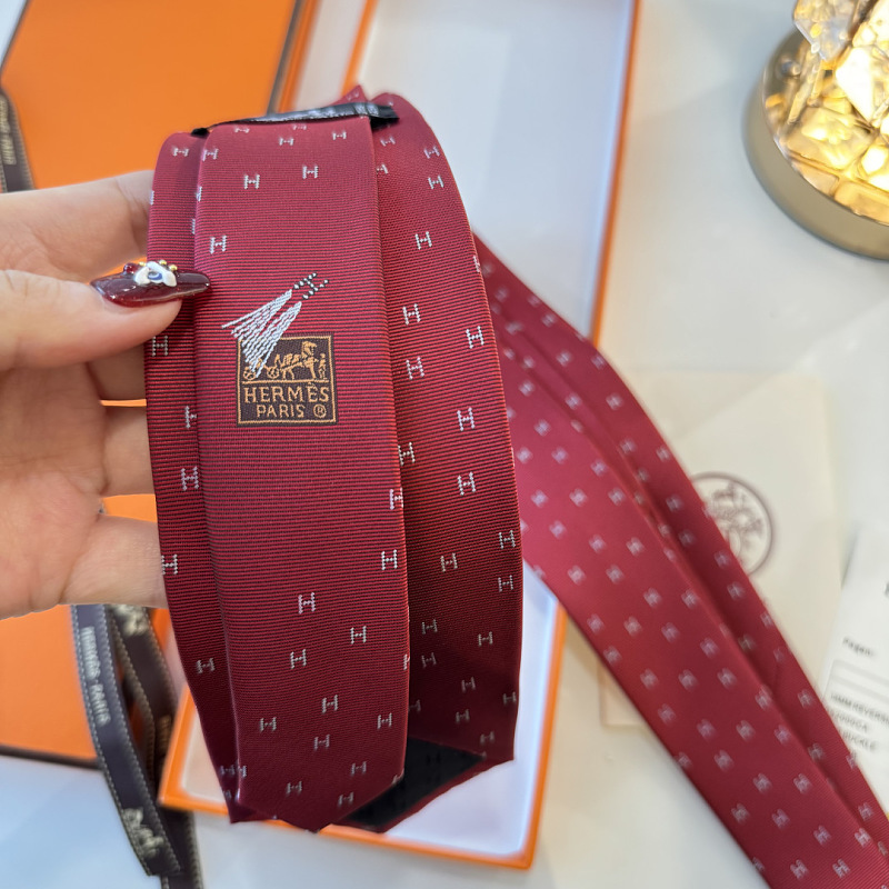 Necktie 448 - 1 · 6