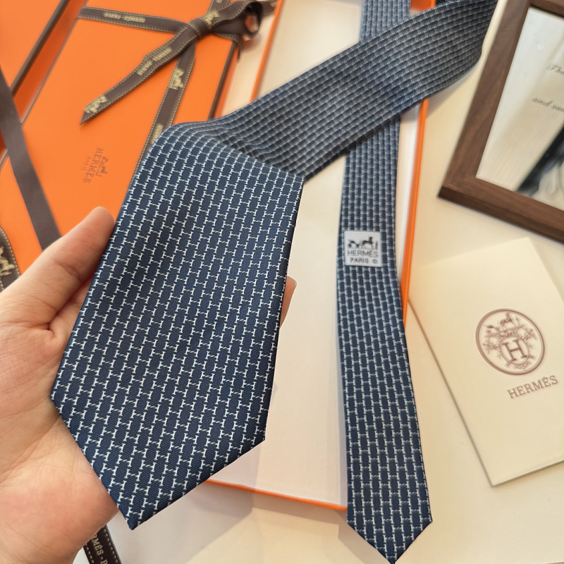 Necktie 447 - 6 · 4
