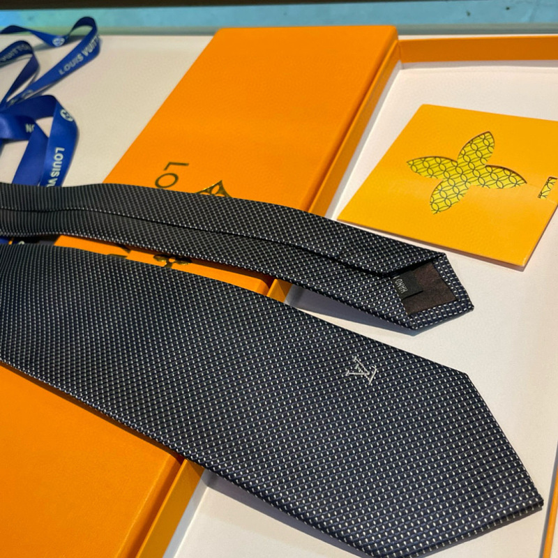 Necktie 445 - 4 · 5