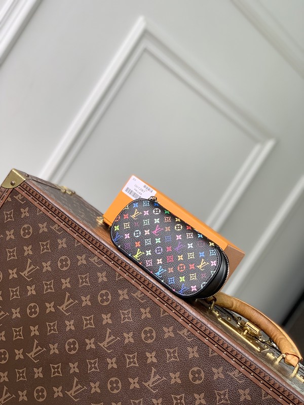 Sunglasses Pouch 8
