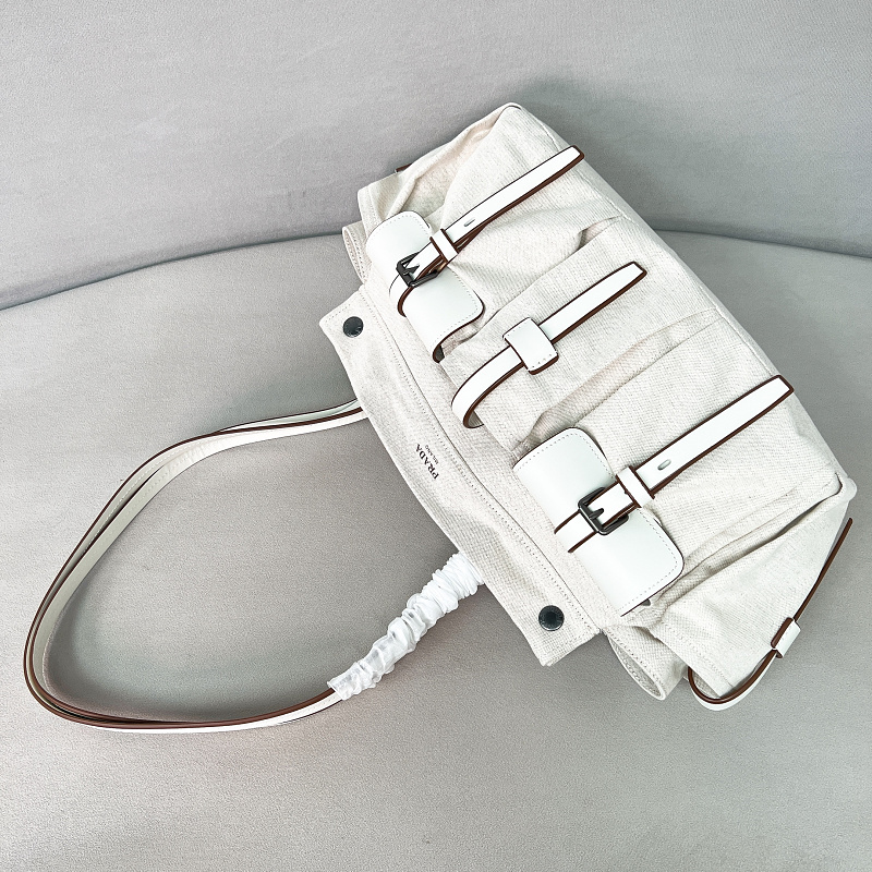 P1800 - 1BG644 · 5
