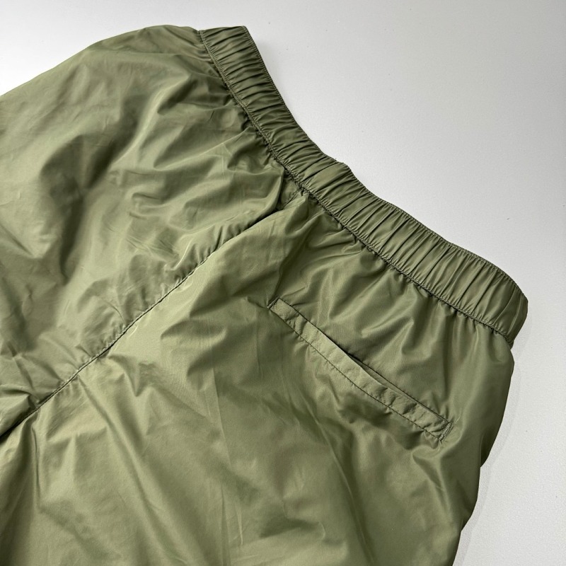 P450 - WL942 - 1 · 5