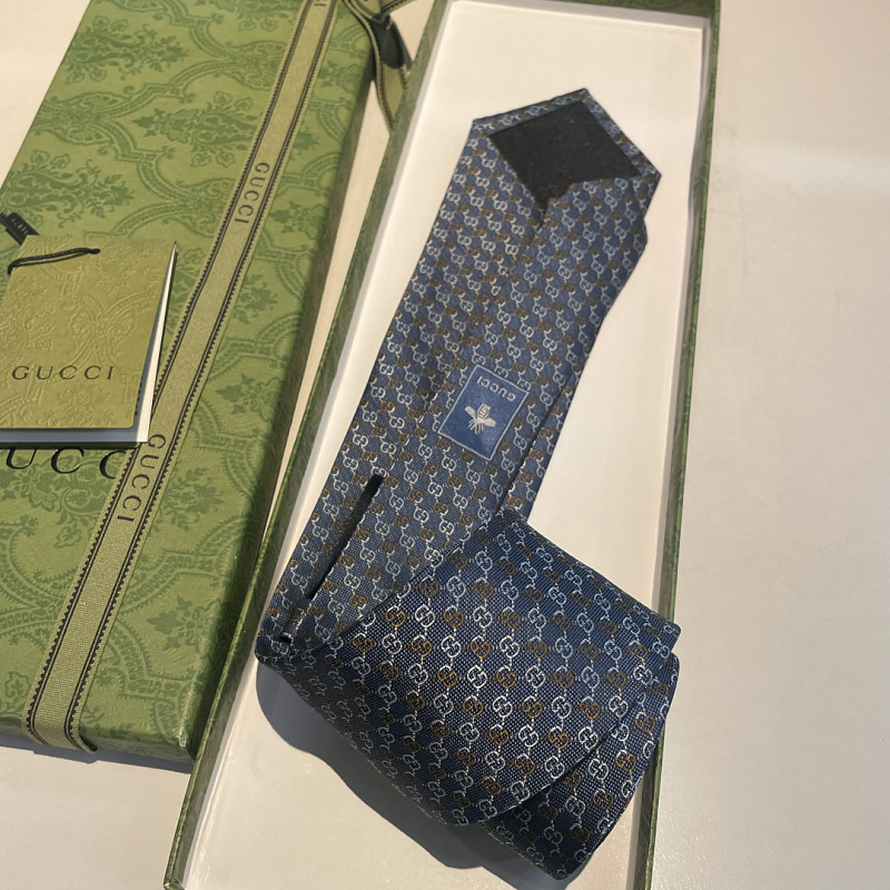 Necktie 328 - 3 · 2