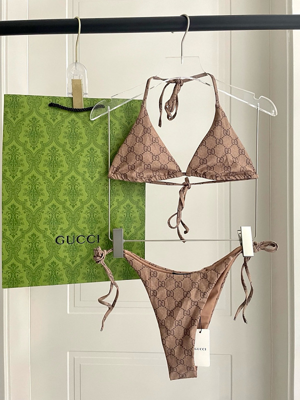 Swimsuit 360 · 2