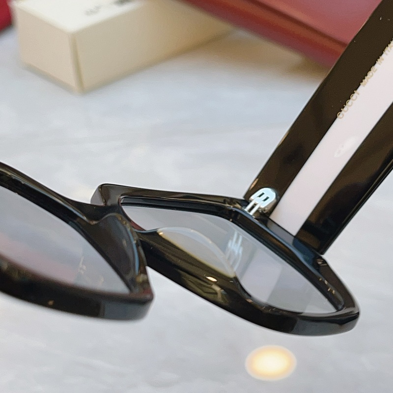 GG0956S Sunglasses