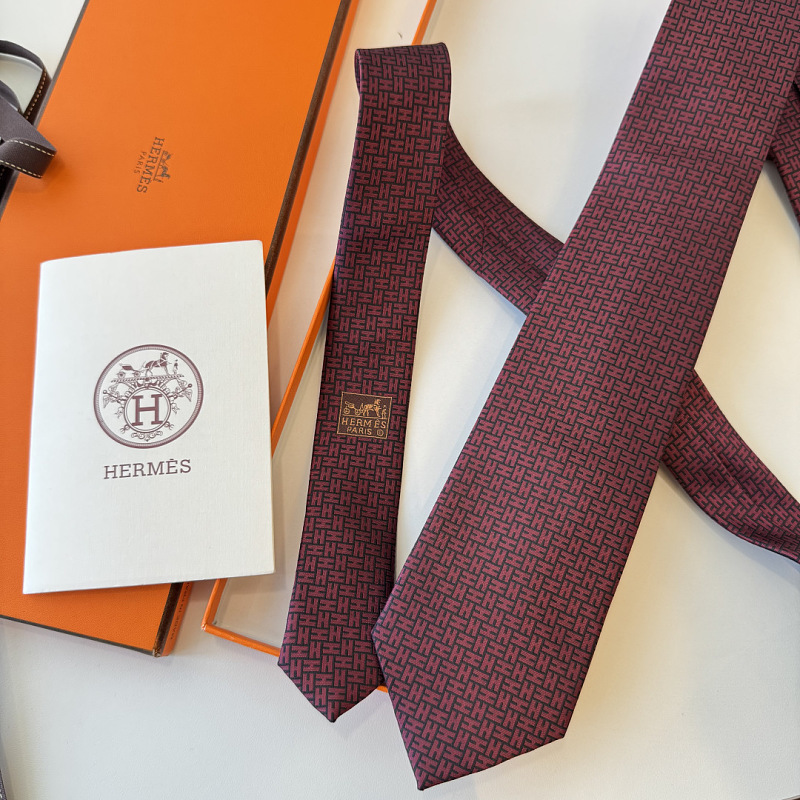 Necktie 329 - 3 · 5
