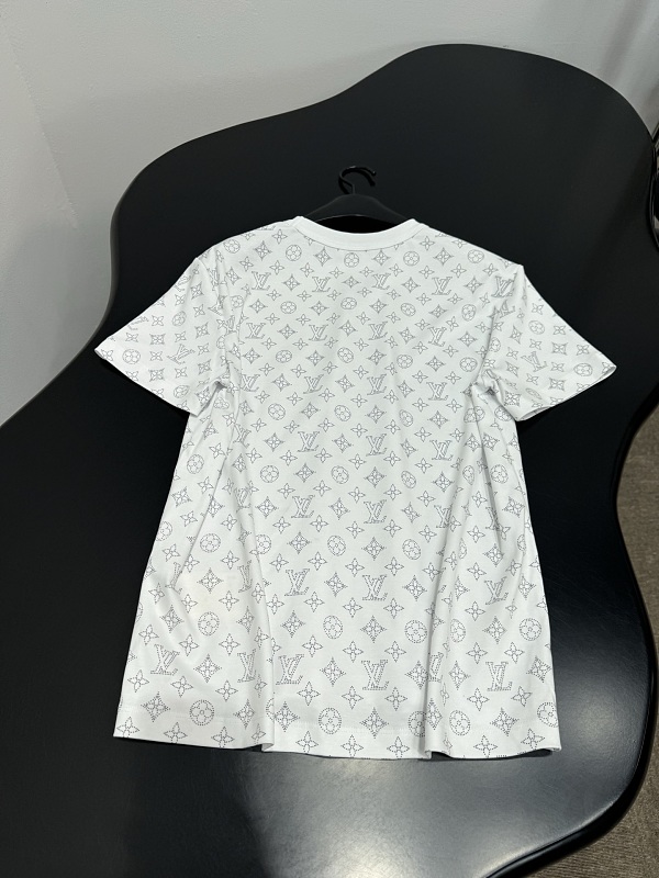 P450 - YT 1898 · 2