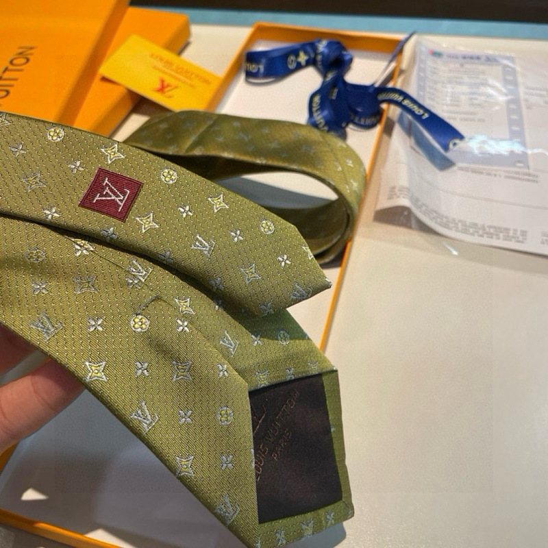 Necktie 460 - 6 · 5