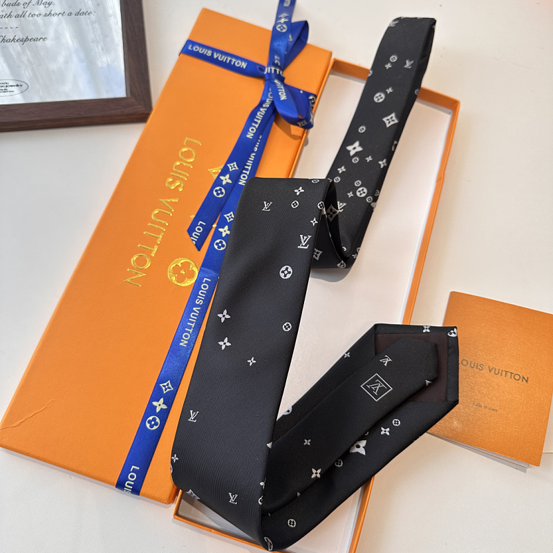 Necktie 458 - 3 · 4
