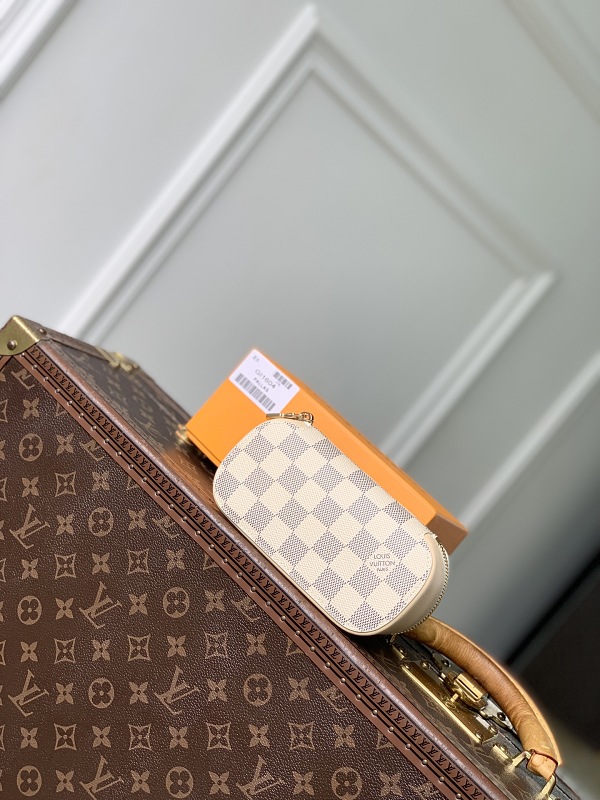 Sunglasses Pouch 9