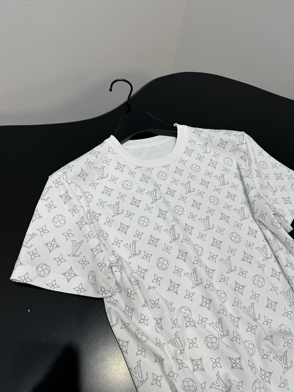 P450 - YT 1898 · 6