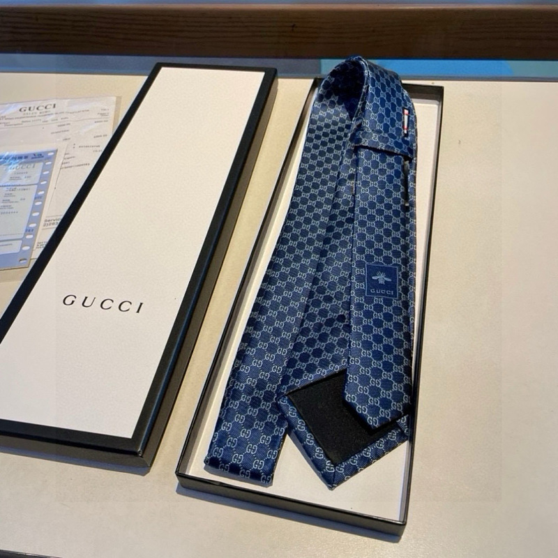 Necktie 350 - 3 · 5