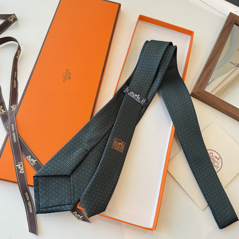 Necktie 329 - 2 · 6