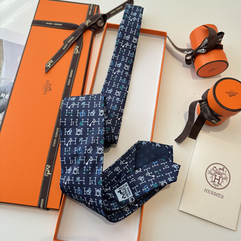 Necktie 453 - 3 · 5