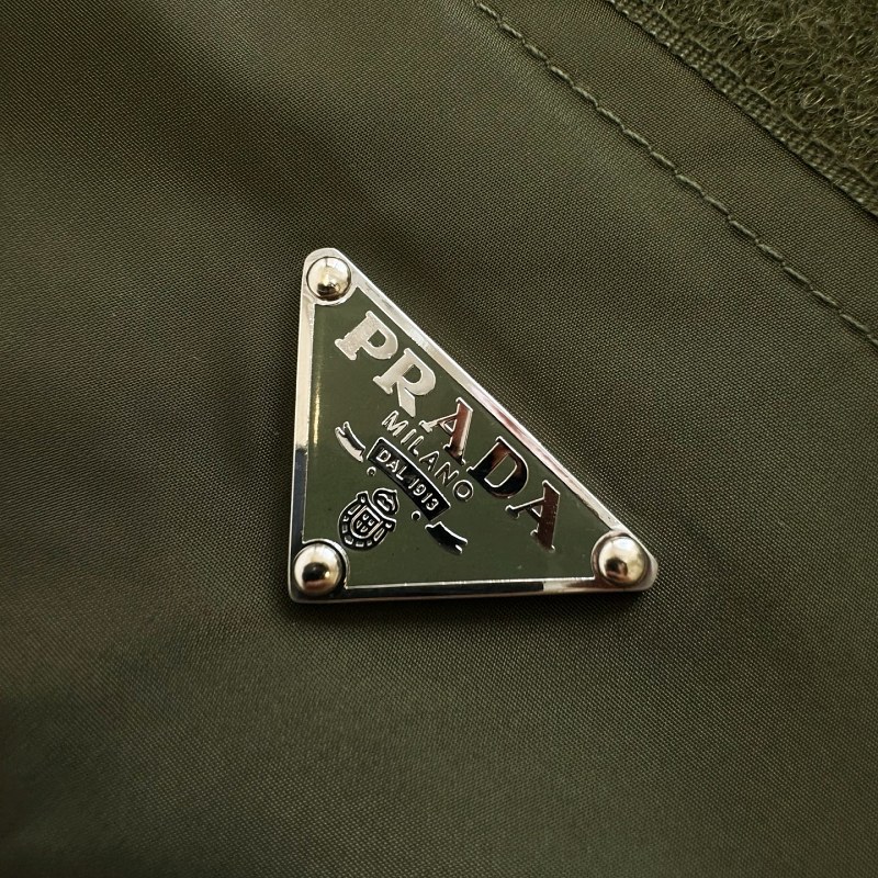 P450 - G D571 - 2 · 4