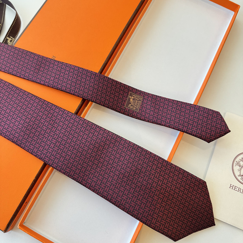 Necktie 329 - 3 · 4