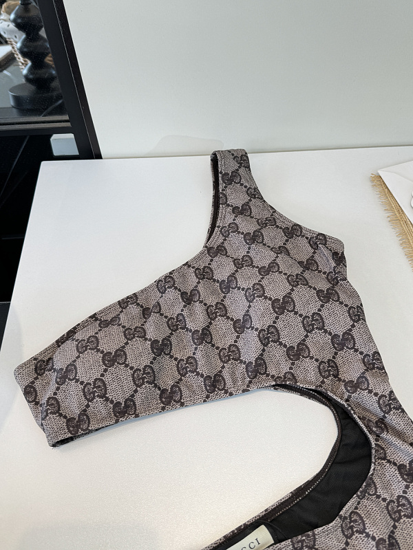 Swimsuit 316 - 4 · 5
