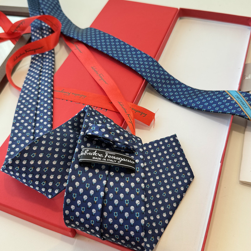 Necktie 457 - 4 · 2